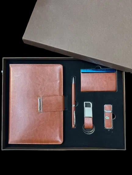 Coffret Note Book 5 Pcs Golden 49019 2